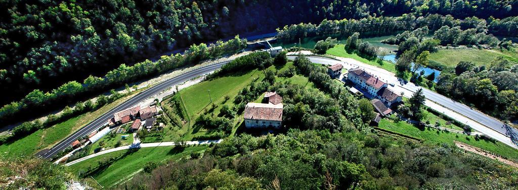 Locanda Del Re Feltre Exteriör bild