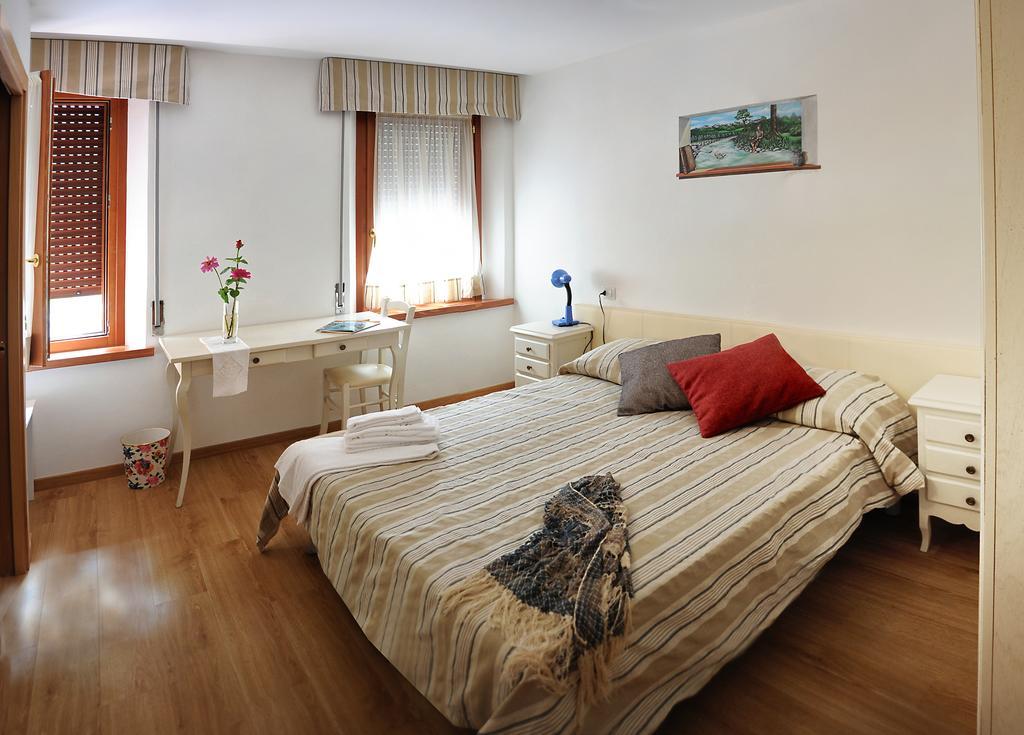 Locanda Del Re Feltre Rum bild
